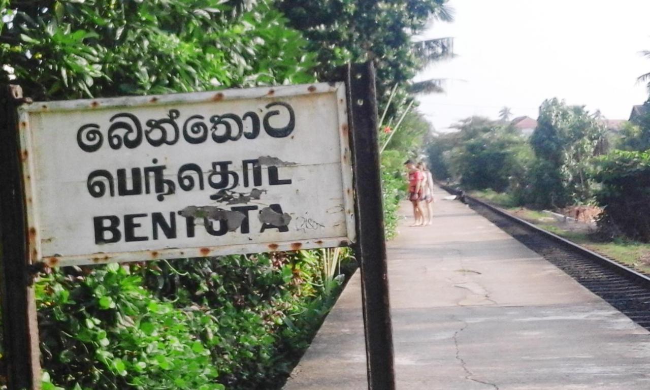 Sisila Villa Bentota Bagian luar foto
